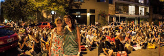 Vecina con Paula Maffia