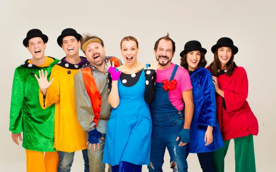 «Cantando sobre la mesa»