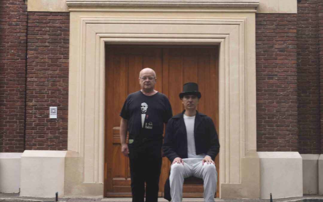 «The raven-El cuervo» en el Cementerio Británico