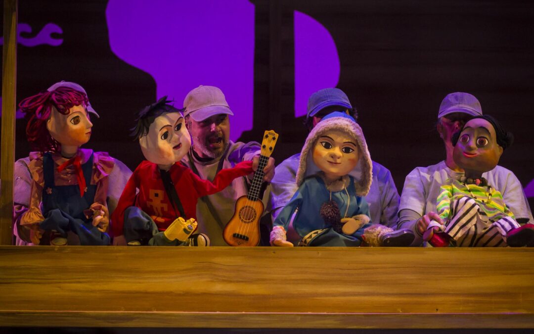 “Alejandra y los mundos” en Teatro Regio