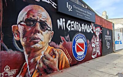 Mural en homenaje al Indio Solari