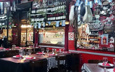 Semana de los Bodegones en la Comuna 15